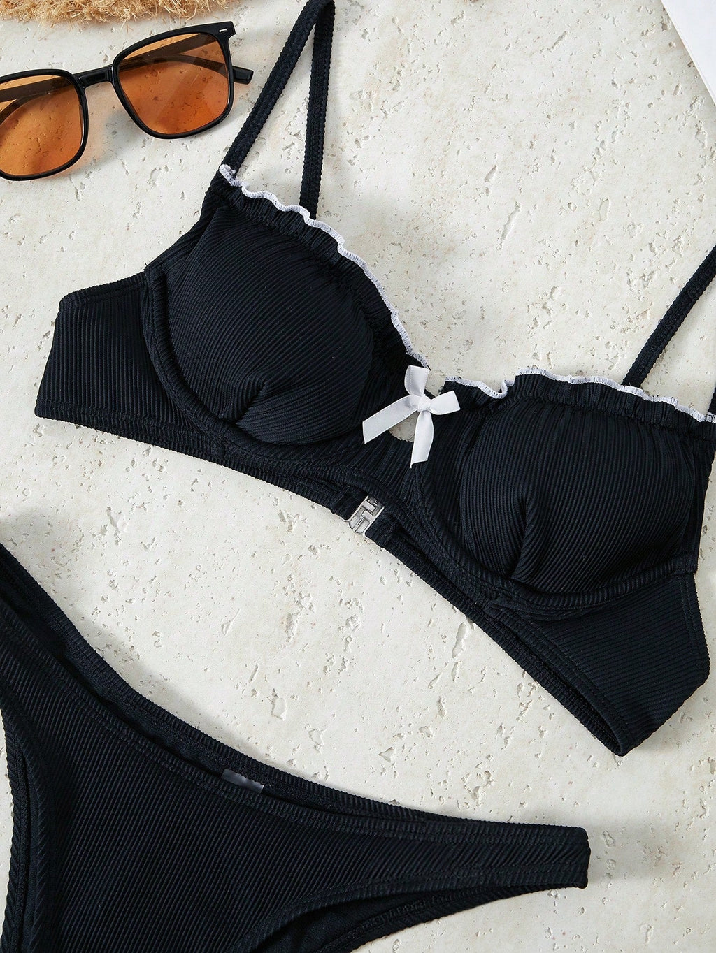 Bikinx Solid Color Contrast Binding Thin Strap Bikini Set With Underwire