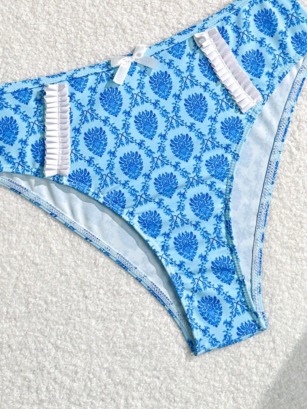 Bikinx Floral Printed Spliced Flounce Trim Women Bikini Set For Vacation