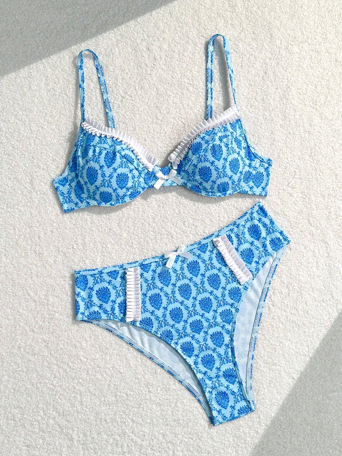 Bikinx Floral Printed Spliced Flounce Trim Women Bikini Set For Vacation