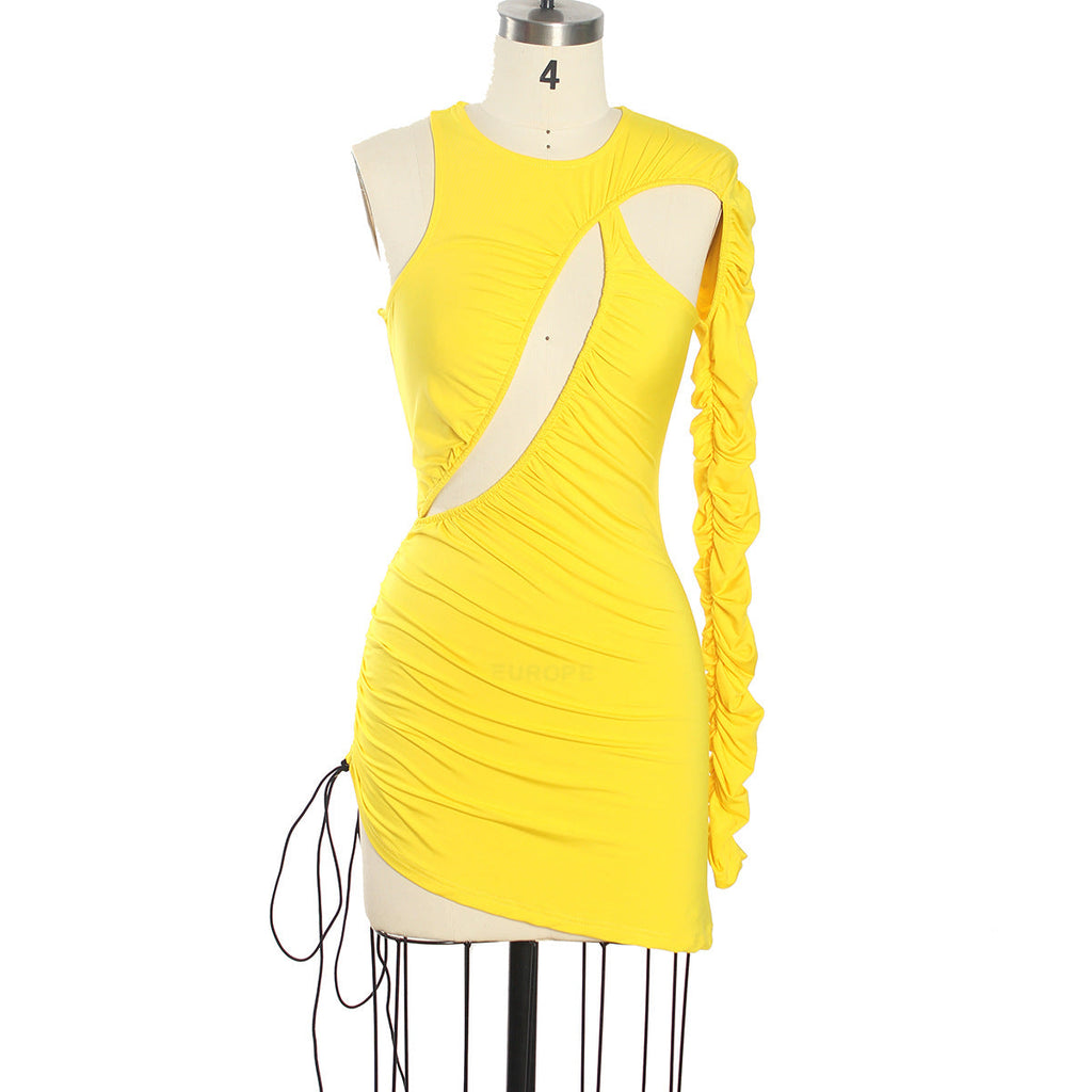Spring Summer Niche Design Sexy Irregular Asymmetric Pleated Sexy Single Sleeve Dress Women Clothing